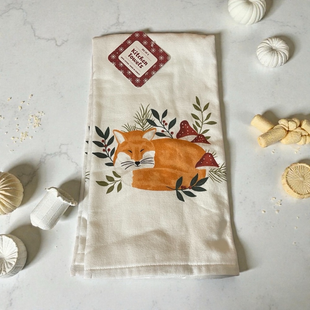 Fox Print Kitchen Towel Set, NWT 🦊🍄 - Picture 3 of 3